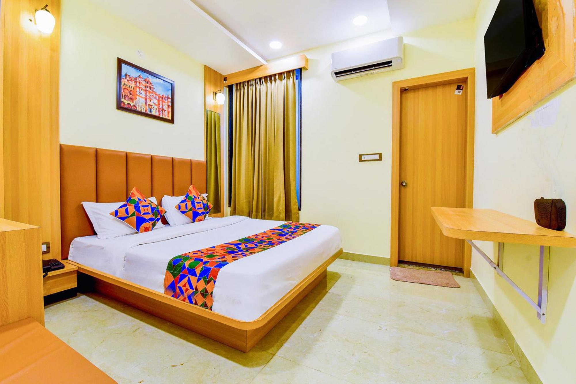 Hotel Fabexpress Mewar Shine Udaipur Exterior foto